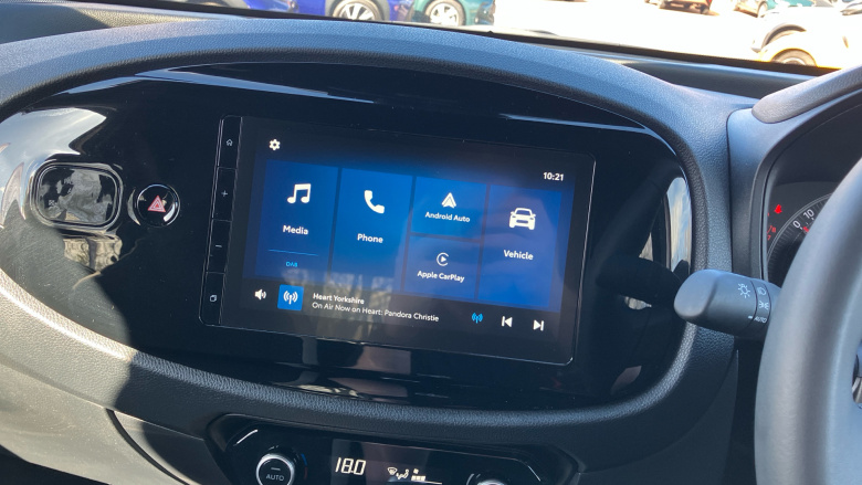 Toyota Aygo X 1.0 VVT-i Edge 5dr Petrol Hatchback